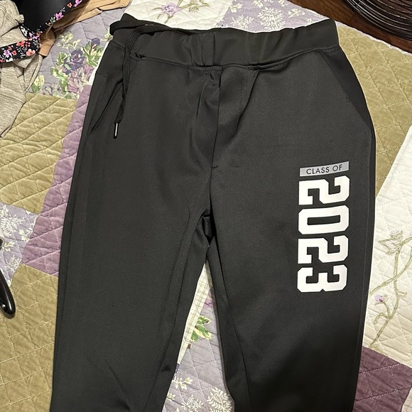 Women’s Pants Class of 2023 Size Small - Picture 2 of 9
